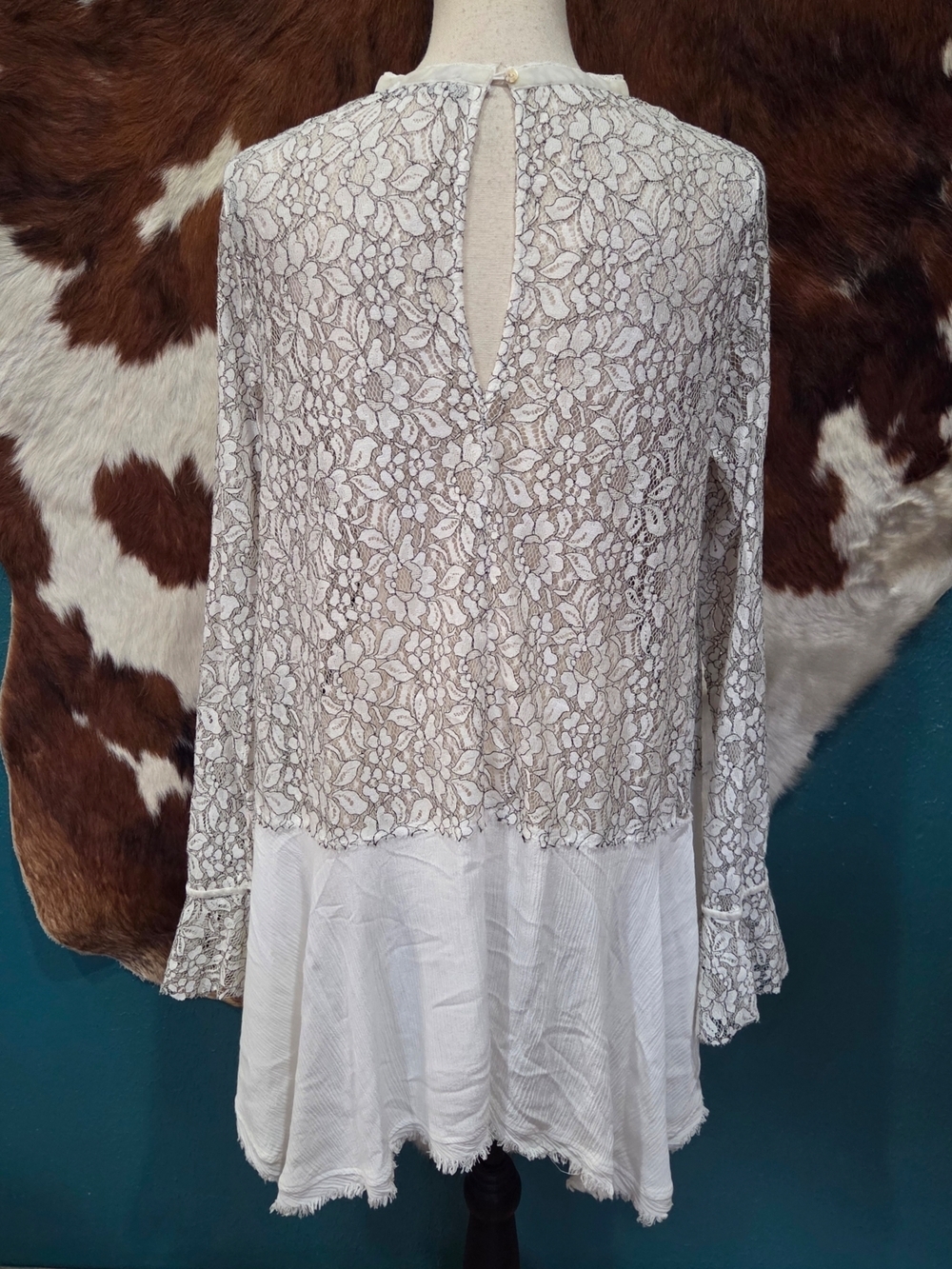 By Together White Lace Tunic Top - Picture 7 of 10